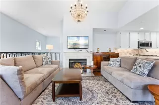 Photo #3: OC25210279 Listing 