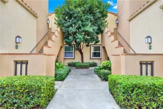 Photo #5: OC25210496 Listing 