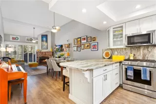 Photo #5: OC25213630 Listing