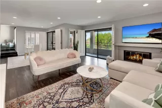 Photo #1: OC25213985 Listing 