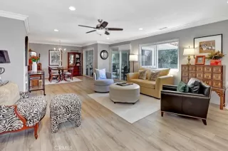 Photo #5: OC25214131 Listing