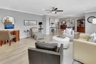 Photo #6: OC25214131 Listing