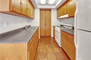 Photo #3: OC25214182 Listing