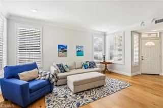 Photo #3: OC25214354 Listing