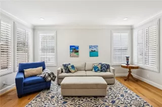 Photo #4: OC25214354 Listing