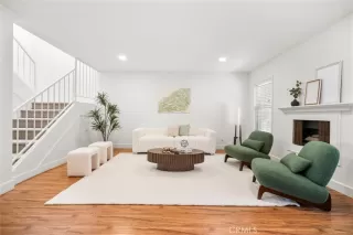 Photo #3: OC25214372 Listing