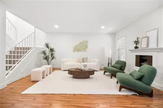 Photo #4: OC25214372 Listing