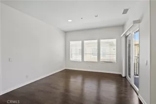 Photo #5: OC25214439 Listing 