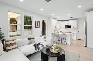 Browse active condo listings in IVY WREATH