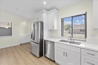 Photo #4: OC25214794 Listing