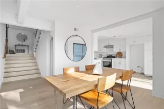 Photo #4: OC25215008 Listing