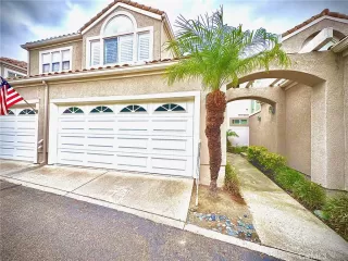 More Details about MLS # OC25215139 : 29412 VIA NAPOLI