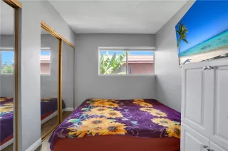 Photo #5: OC25215192 Listing 