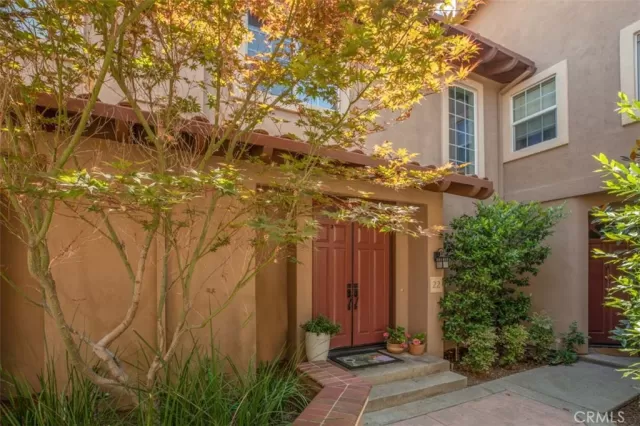 MLS: OC25215786 Condo For Sale