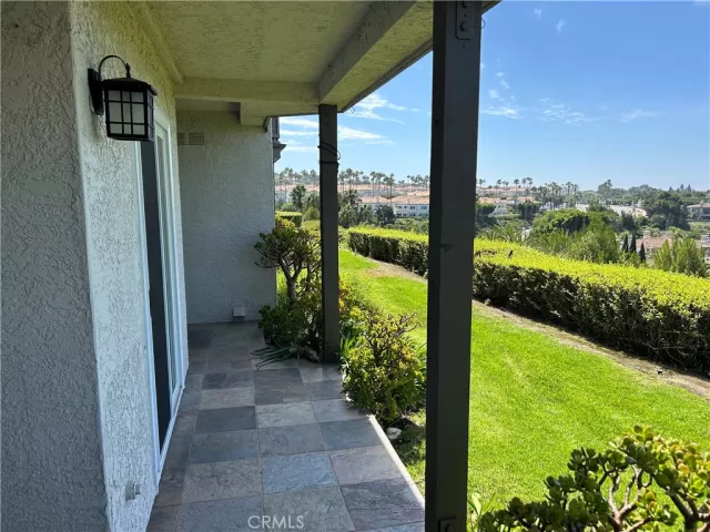 MLS: OC25216179 Condo For Sale