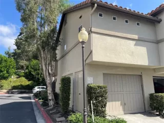 Photo #1: OC25216280 Listing 