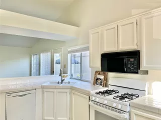 Photo #6: OC25216280 Listing 