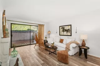 Photo #4: OC25216702 Listing 