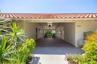 Photo #4: OC25216772 Listing