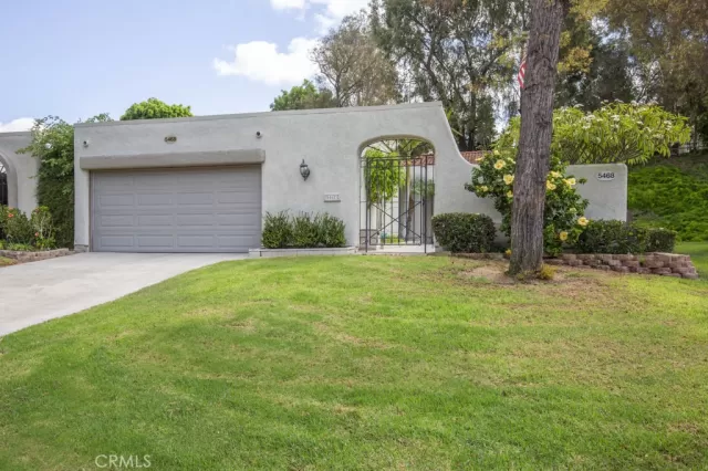 MLS: OC25216911 Condo For Sale