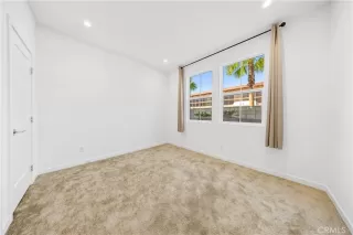 Photo #4: OC25217266 Listing 