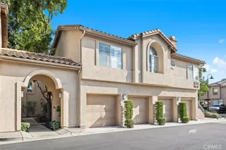 Photo #1: OC25217391 Listing 