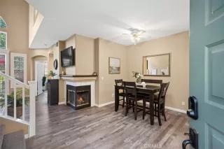 Photo #4: OC25217391 Listing 