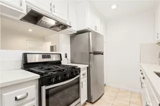 Photo #3: OC25217392 Listing 