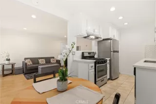 Photo #6: OC25217392 Listing 