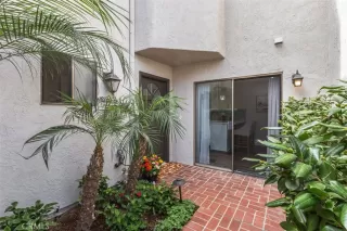 Photo #3: OC25217450 Listing