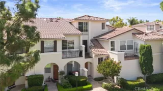 Photo #1: OC25217500 Listing 