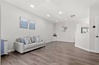 Photo #3: OC25217500 Listing 