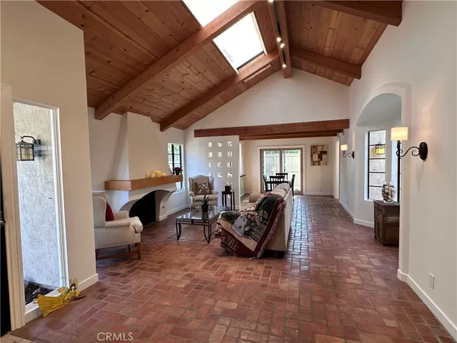 MLS: OC25217535 Condo For Sale