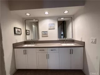 Photo #5: OC25217535 Listing 