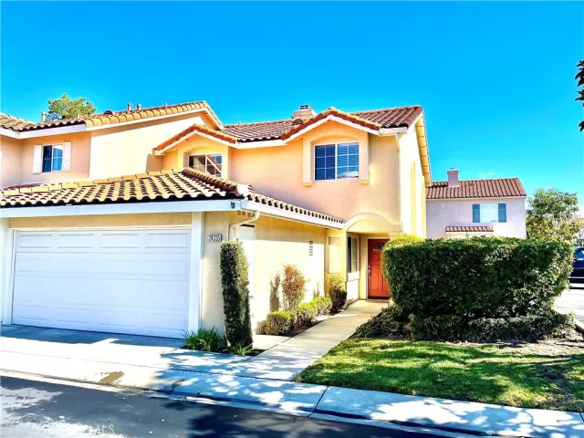 MLS: OC25217665 Condo For Sale