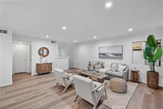 Photo #6: OC25218124 Listing 