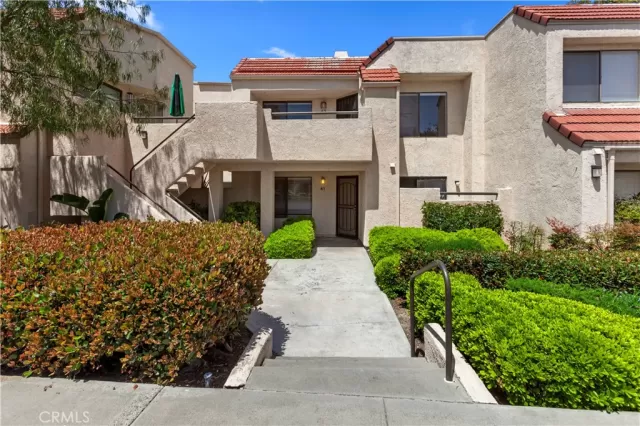 MLS: OC25218502 Condo For Sale