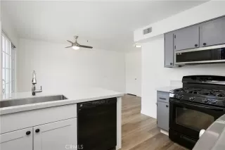 Photo #6: OC25218592 Listing 