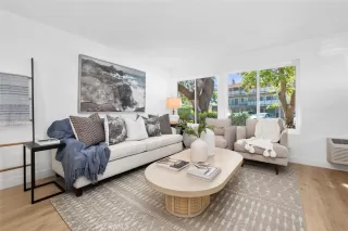 Photo #6: OC25218777 Listing 