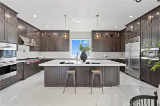 Photo #3: OC25219085 Listing 