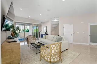 Photo #5: OC25219085 Listing 