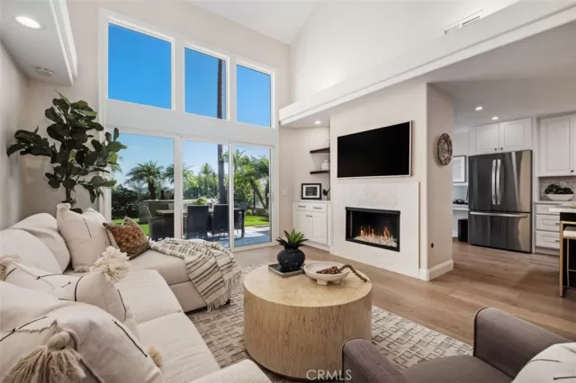 MLS: OC25219267 Condo For Sale