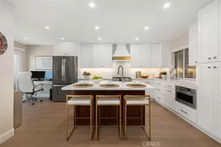 Photo #6: OC25219267 Listing