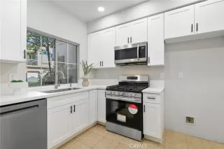 Photo #6: OC25219909 Listing 