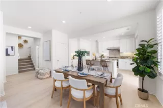 Photo #6: OC25219981 Listing 