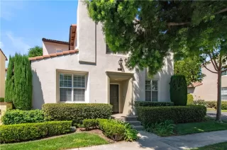 More Details about MLS # OC25220033 : 115 WATERMAN