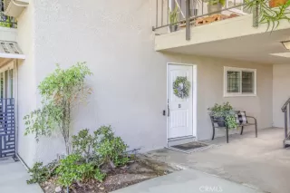 Photo #1: OC25220335 Listing