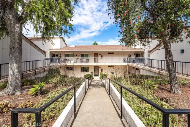 MLS: OC25220380 Condo For Sale