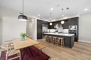 Photo #3: OC25220392 Listing 