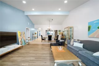 Photo #5: OC25220427 Listing 